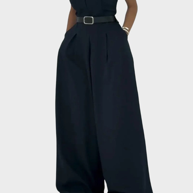 Aritzia - Moteriškas liemenėlės komplektas su švarkeliu – elegantiškas ir modernus