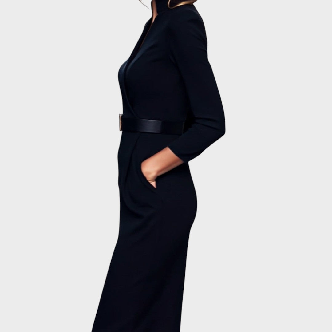 Victoria - Išskirtinė juoda suknelė su diržu ir mandarino stiliaus apykakle