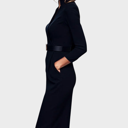 Victoria - Išskirtinė juoda suknelė su diržu ir mandarino stiliaus apykakle