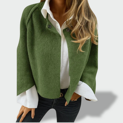 Liepa™ – Elegantiška ir šilta trumpa striukė