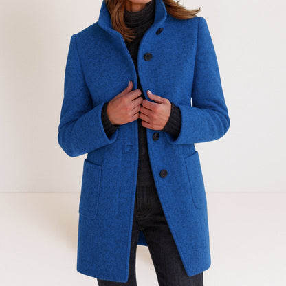 Stella - Moteriška striukė su aukštu apykakle