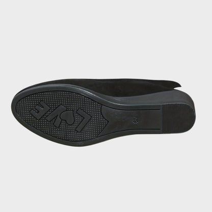 Éliane – Patogios balerinos su platforminiu kulnu