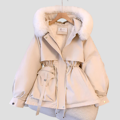 Giedre - Stilinga Elegantiška Striukė