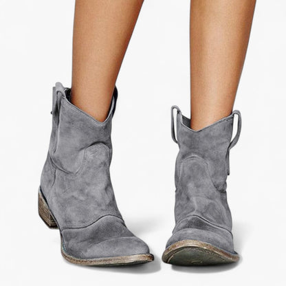 Kamilė™ – laikui nepavaldžios aulinukės