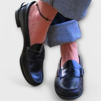 Inês - Klasikiniai moteriški mokasīnai