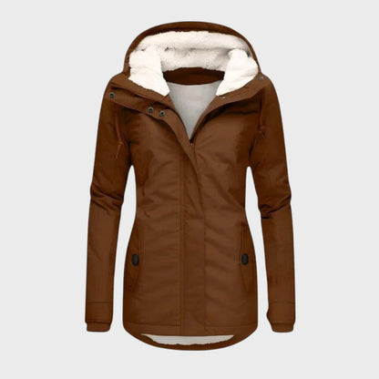 Šiaurys | Stilinga neperšlampama striukė