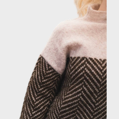 Adelie - Aukštos kokybės megztinis su aukštu kaklu iš prabangios medžiagos